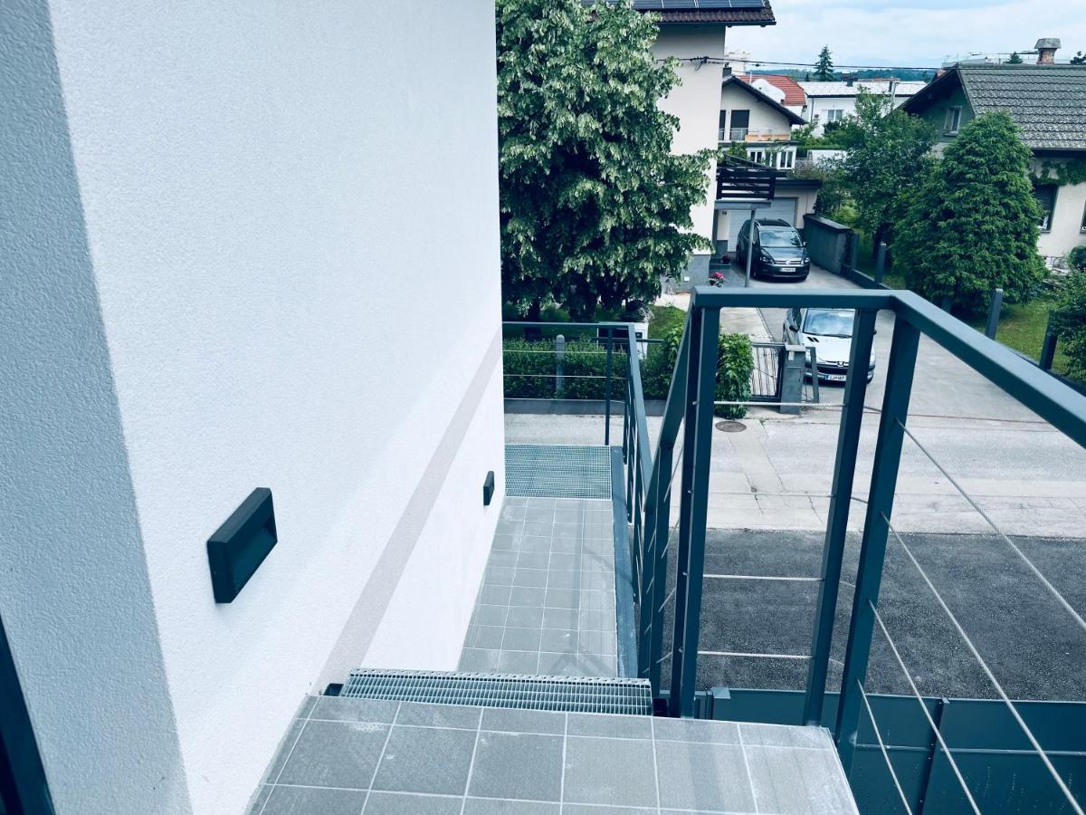 Villa Kovaceva 15, App 2, Free Parking リュブリャナ エクステリア 写真